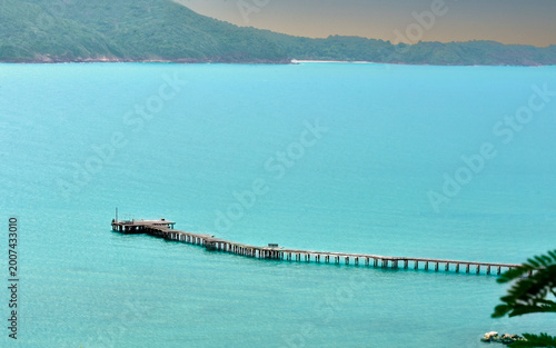 Fotografi A beach holiday in Rayong, Thailand: thrilling water skiing!
