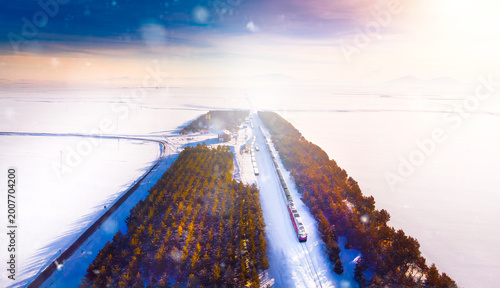 Fotografía Lake Cıldır frozen in winter, Van.