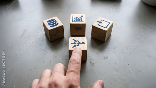 Foto Data Performance Monitoring and Centralized Database Management Concept with Woo