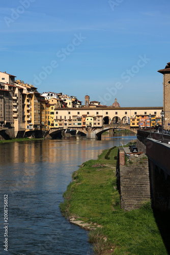 ponte vecchio florence italy