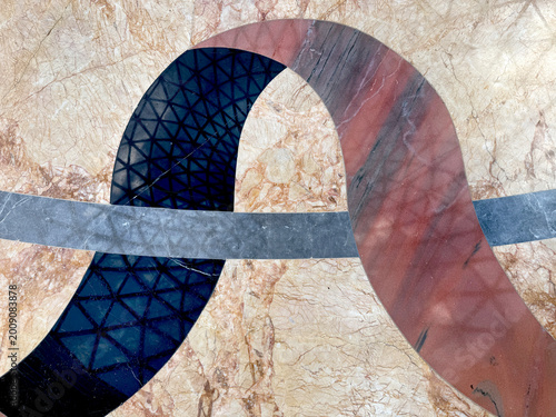 Fotografía Close up of marble art flooring in unique arch and random curves pattern