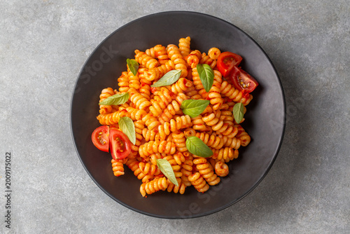 Top view of fusilli pasta w...