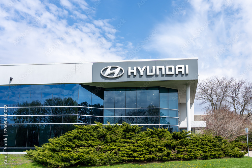 Fototapeta premium Markham, Ontario, Canada - May 3, 2026: Hyundai anadian headquarters in Markham, Ontario, Canada. Hyundai is a South Korean multinational automotive manufacturer.