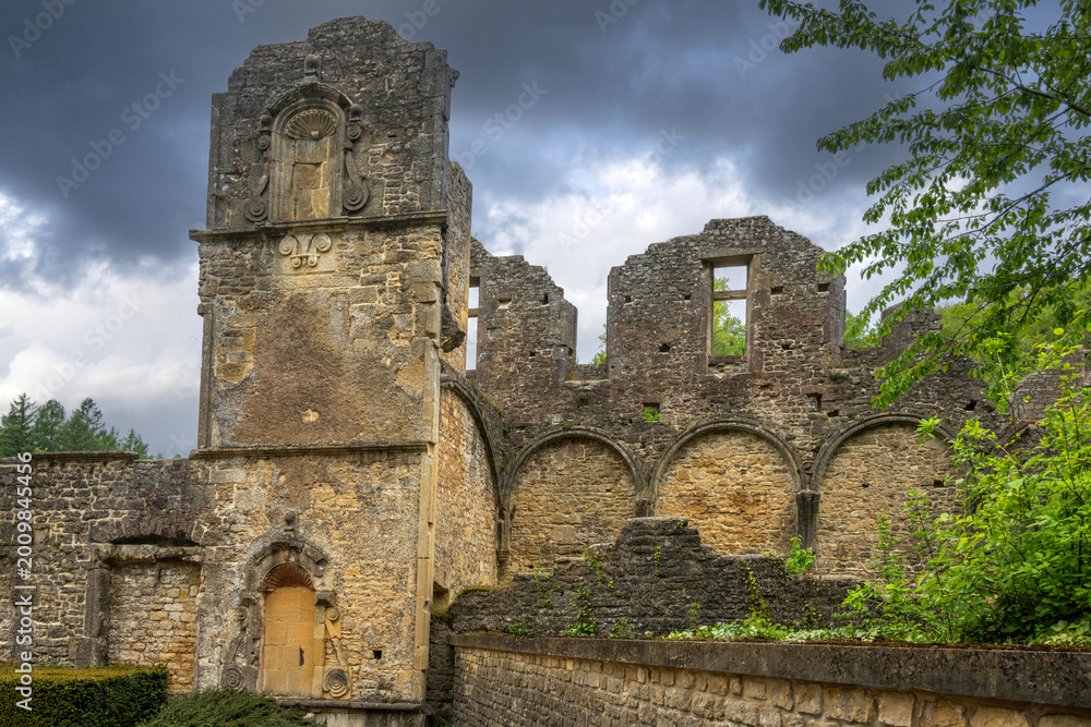 Fototapeta premium Abbaye d'Orval, dans les Ardennes belge, Florenville 