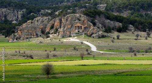 Fotografie Gerdekkaya Tomb Monument in Seyitgazi, Eskişehir is a Hellenistic rock-cut buria