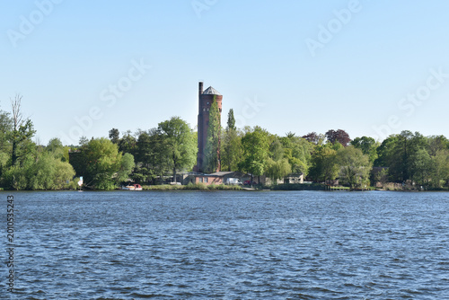 Fotografie Wasserturm auf der Halbinsel Hermannswerder in Potsdam