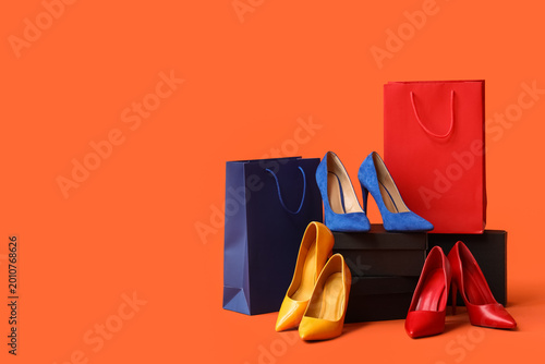 Black cardboard boxes with ...