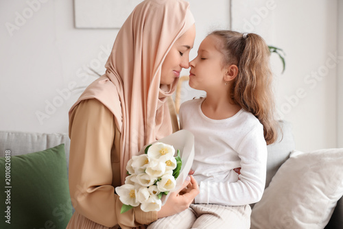 Little girl and her Muslim ...