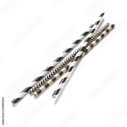 Paper drinking straws on wh...