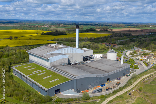 Photos Waste incinerator and energy recovery with carbon capture creating green energy