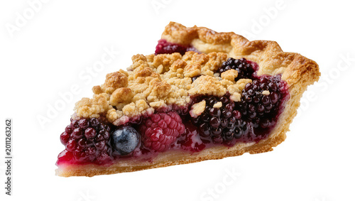 Foto Golden brown crumble topping on a mixed berry pie slice, isolated on transparent