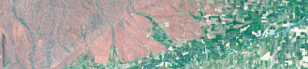 Fototapeta premium Chico and surrounding areas agricultural fields, California, USA, Circular pivot irrigation landscape, based on open data