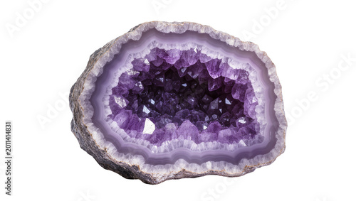 Quadro su tela Rough amethyst geode with sparkling purple crystals, isolated on transparent bac