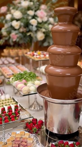 Luxury hospitality venues offer premium dessert experiences with professionally maintained chocolate fountains and curated pastry selections elevating guest satisfaction at exclusive events.