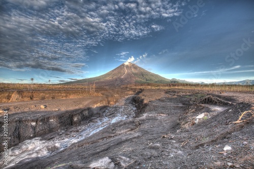 Obraz na plátně Powerful landscape of Mount Semeru's aftermath in Indonesia