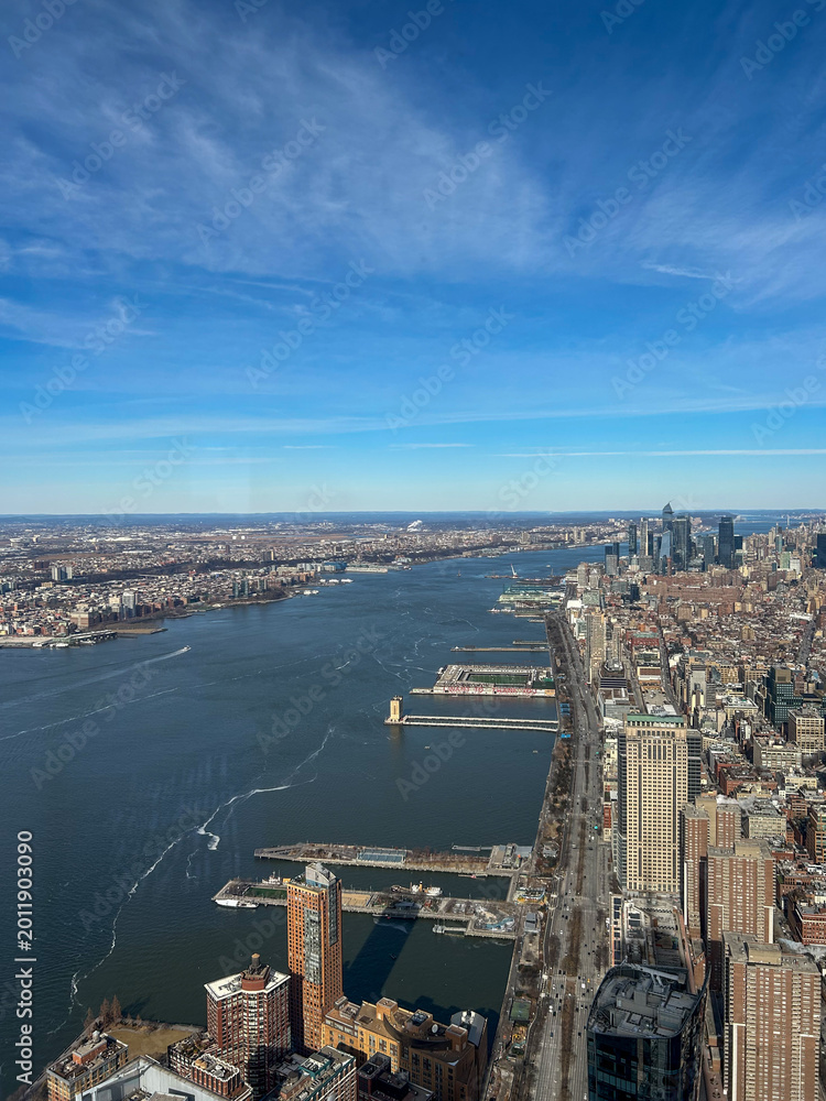 Obraz premium Aerial View of Hudson River with Manhattan Piers and Jersey City Skyline, New York