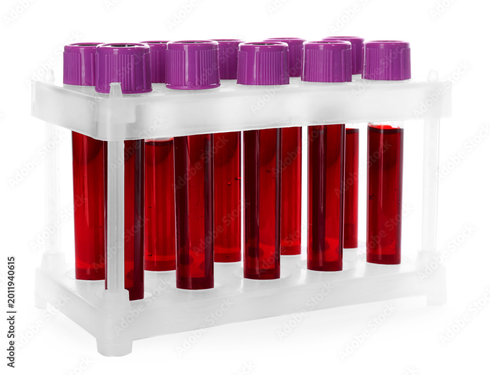 Obraz premium Many test tubes with blood samples in rack isolated on white