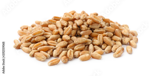 Tableau sur toile Heap of wheat grain isolated on white