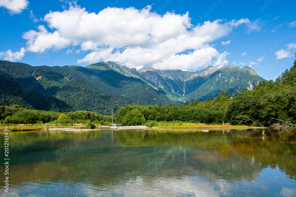 Fototapeta premium 上高地 大正池 穂高連峰