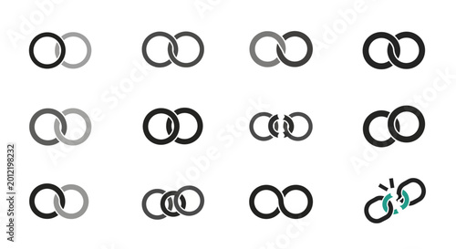Interlocking Circles Icons Set: Connection, Unity, Partnership, Broken Link