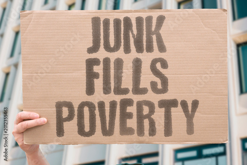 Obraz na płótnie "Junk Fills Poverty" Economically deprived communities receive disproportionate saturation of unhealthy food retail