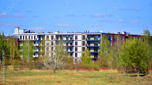 Tableau sur toile European residential architecture harmonizing with nature