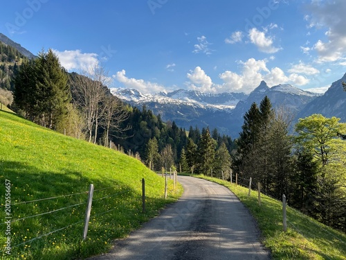 Trails for walking, hiking, sports and recreation on the slopes of the Melchtal alpine valley and in the Uri Alps mountain massif, Kerns - Canton of Obwalden, Switzerland (Kanton Obwald, Schweiz)