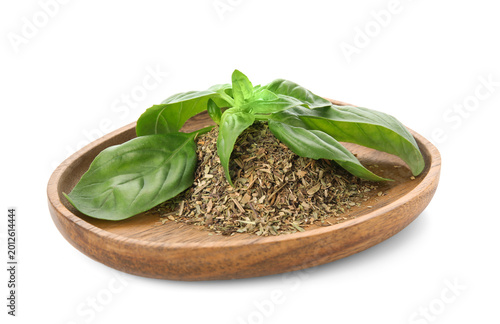Wooden plate with fresh bas...
