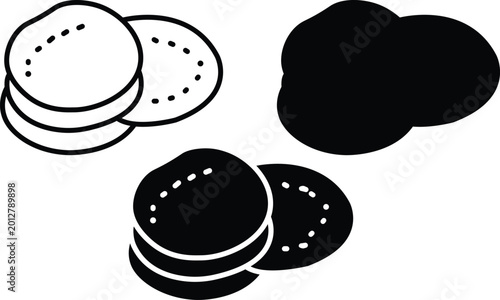 Tableau sur toile Minimalist black and white cotton pad and cosmetic round set with solid silhouet