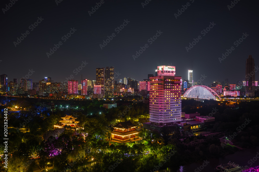 Fototapeta premium Night view of Wuhan, Hubei, China's city skyline and landmarks