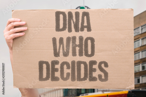 Foto "DNA Who Decides" No international legal framework governs which entities may authorize human germline modification