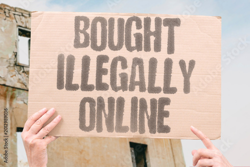 Canvas-taulu "Bought Illegally Online" Digital anonymity tools enable criminals and consumers to transact in prohibited goods without detection