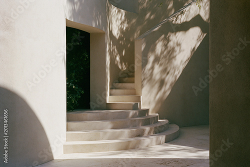 Minimalist Mediterranean Courtyard