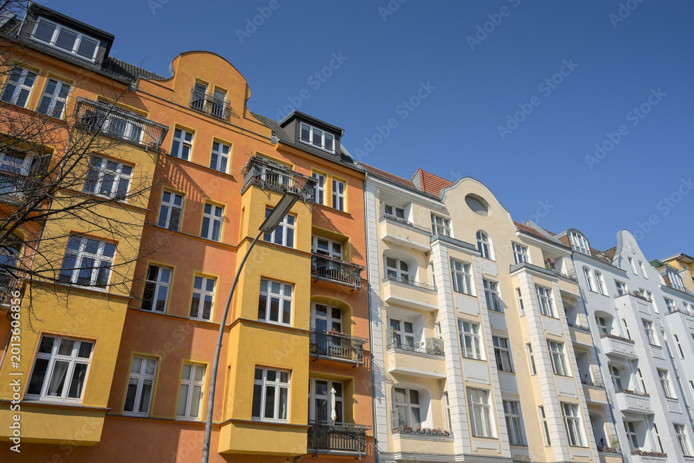 Obraz premium Altbauten, Babelsberger Straße, Schöneberg, Berlin, Deutschland