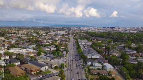Ladera Heights Aerial Pullback View Along Boulevard Toward Inglewood