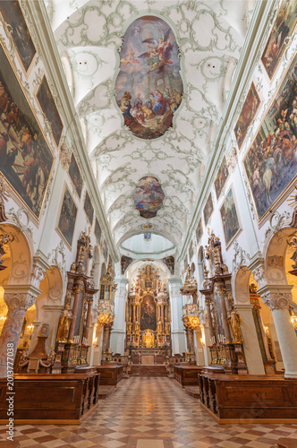 Konstfotografi Salzburg -  The nave of the church Erzabtei St
