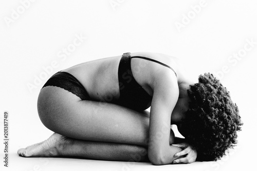 Tableau sur toile Peaceful yoga pose expression