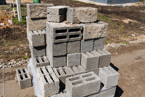 Tableau sur toile Various Hollow Concrete Blocks Arranged For Onsite Selection
