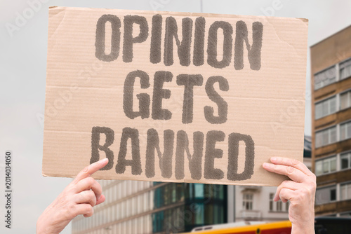 Φωτογραφία "Opinion Gets Banned" Social media platforms remove accounts that express dissenting viewpoints
