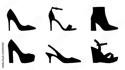 Foto Elegant Black Shoe Silhouettes Collection, Fashion Footwear Icons Set, Versatile