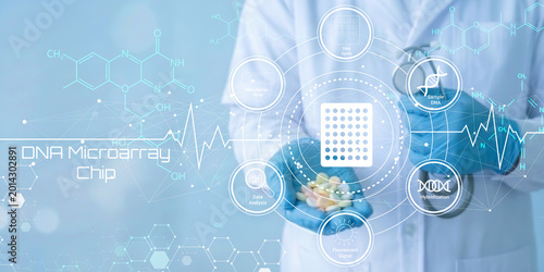 Εκτύπωση καμβά Scientist holding DNA microarray chip with advanced genetic testing technology a