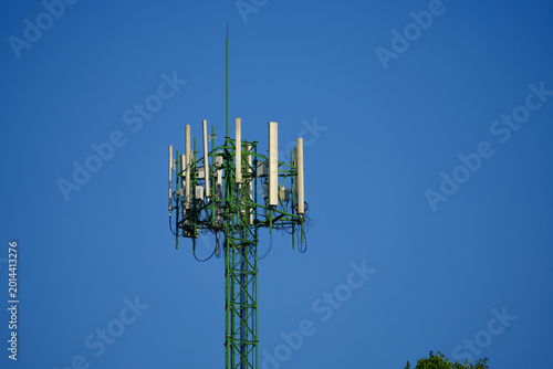 High-frequency Wi-Fi/Radio antenna.