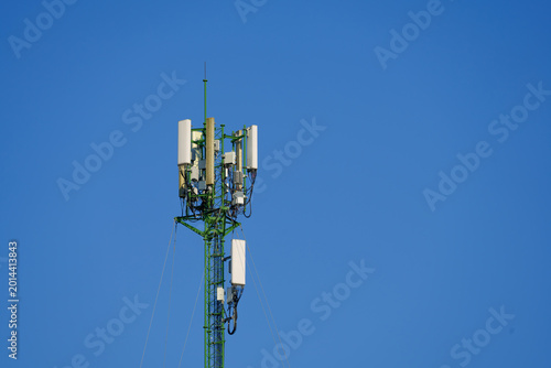 High-frequency Wi-Fi/Radio antenna.