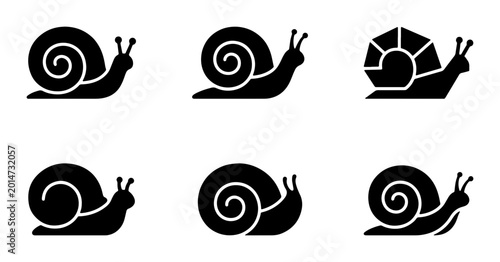 Foto Six Black Silhouette Snail Icons, Simple Vector Art, Gastropod Mollusk Collectio