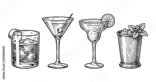 Foto Cocktail Glassware Set, Vintage Hand-Drawn Alcohol Drink Engraving