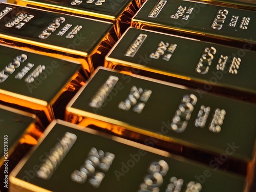Canvastavla Gold bars stacked in a secure vault, showing shining metal