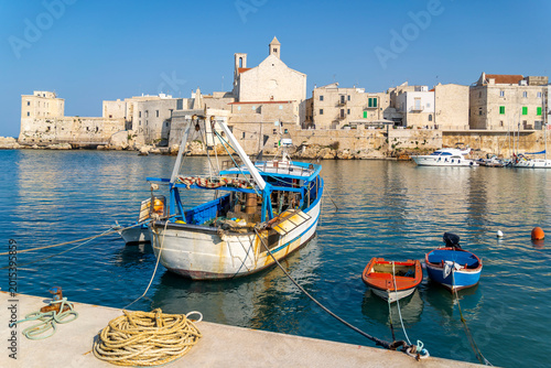 Foto The Giovinazzo Town and harbour view in Puglia Region of Italy