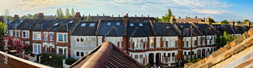 Canvas Print Panoramic View of Victorian Terraced Houses in Clapham, London