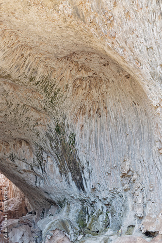 Photos Detailed travertine rock formations on the underside of the Tonto Natural Bridge