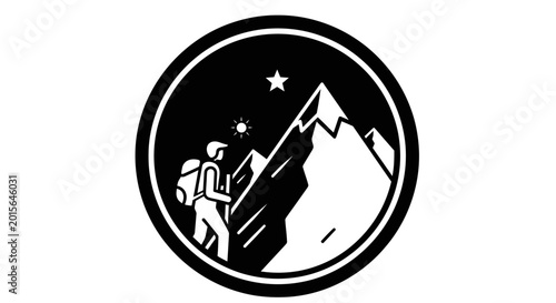 Φωτογραφία Hiker climbing mountain at nighttime.